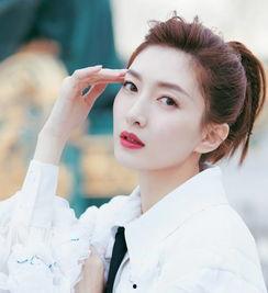 娱乐吃瓜江疏影,娱乐圈的瓜田,她如何成为焦点? 第1张 娱乐吃瓜江疏影,娱乐圈的瓜田,她如何成为焦点? 第1张